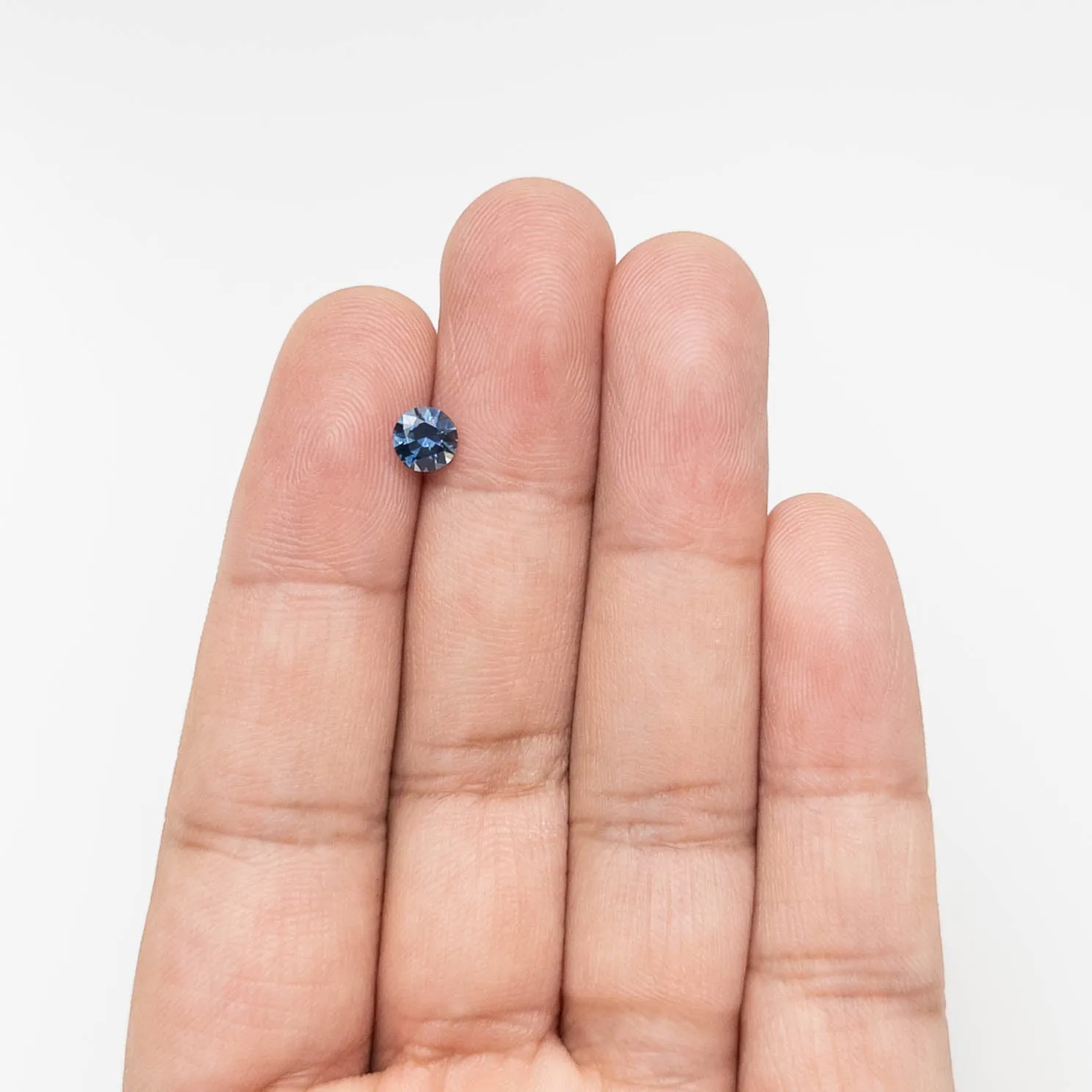 0.72ct 5.48x5.49x3.46mm Round Brilliant Sapphire 19942-50