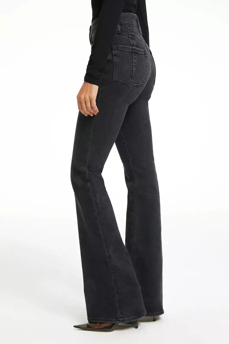 Good American GOOD LEGS FLARE JEANS- Black287