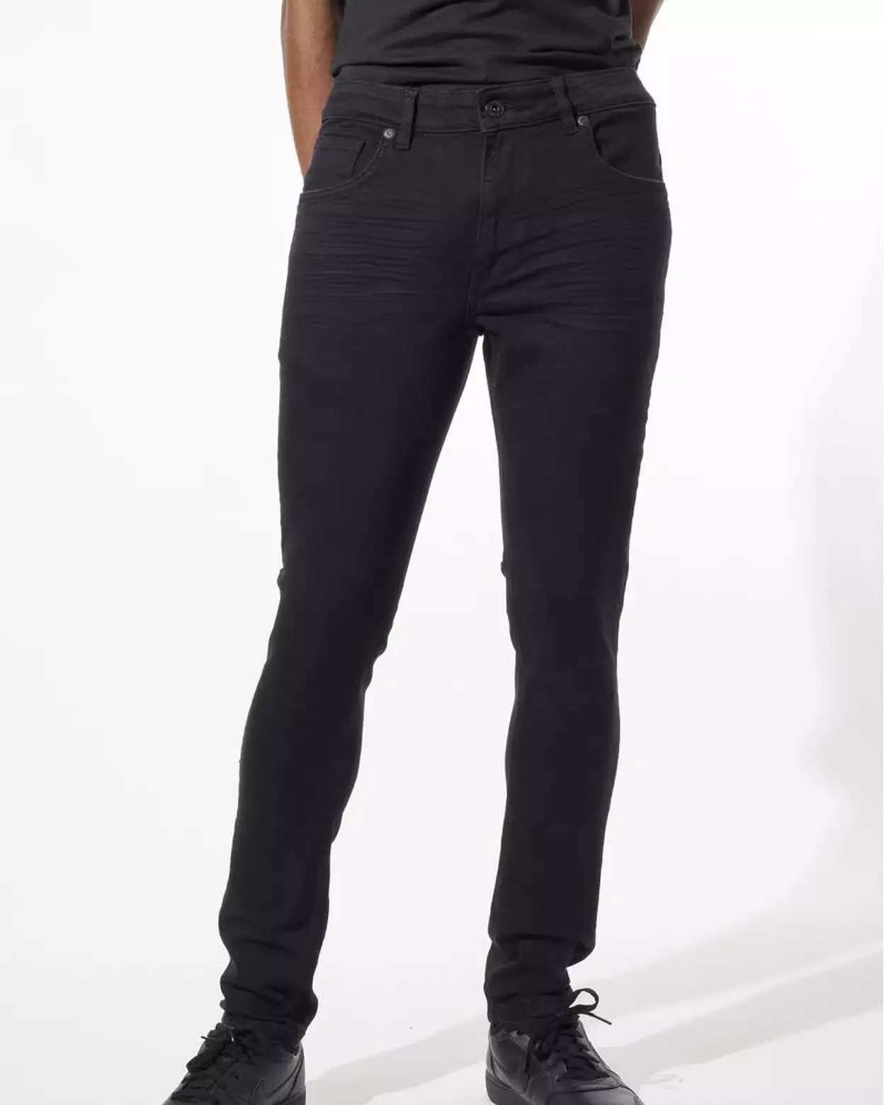 Men’s Basic Stretched Denim Jeans