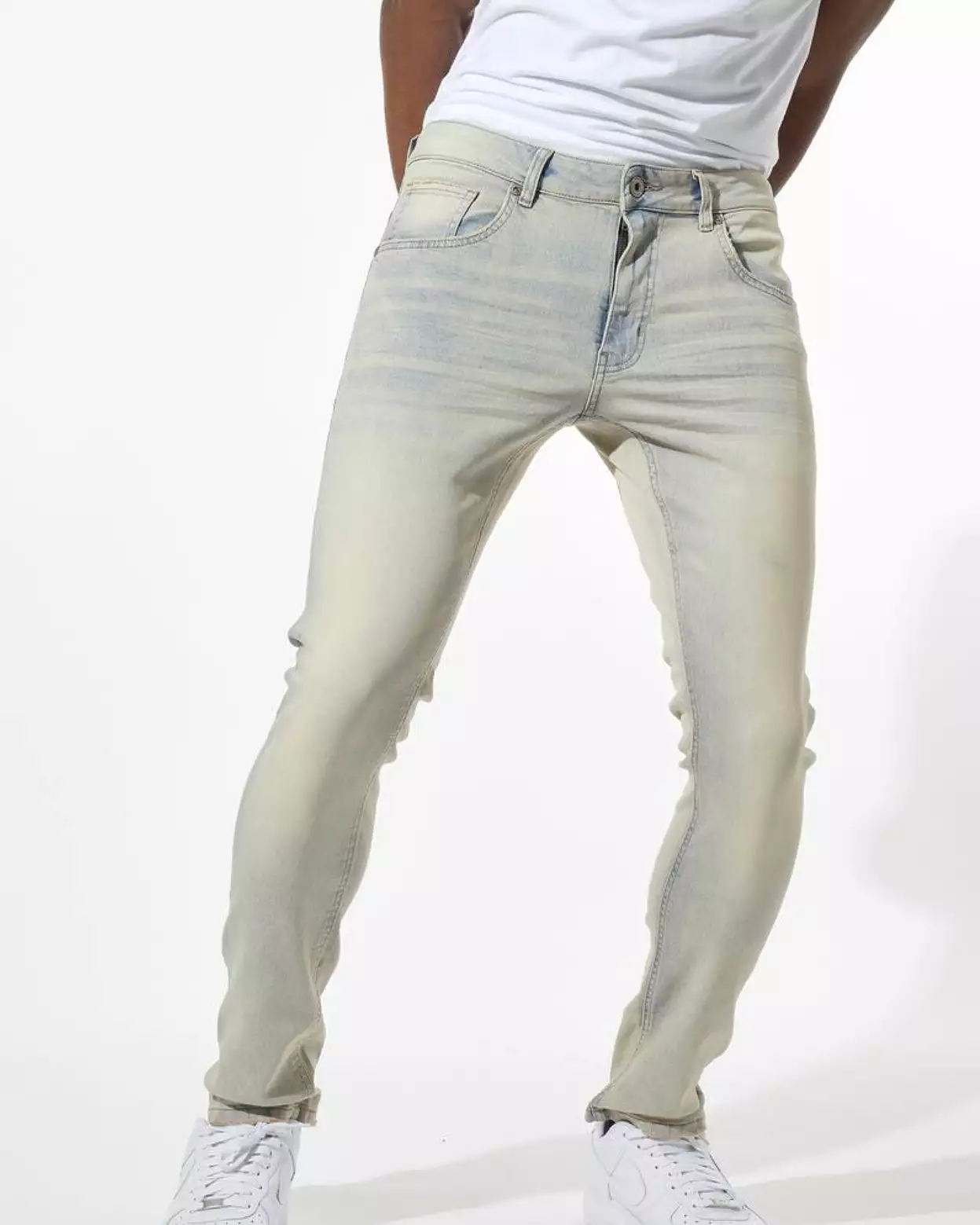 Men’s Basic Stretched Denim Jeans