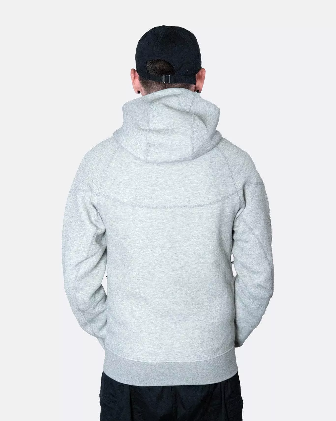 nike tech fleece hoodie