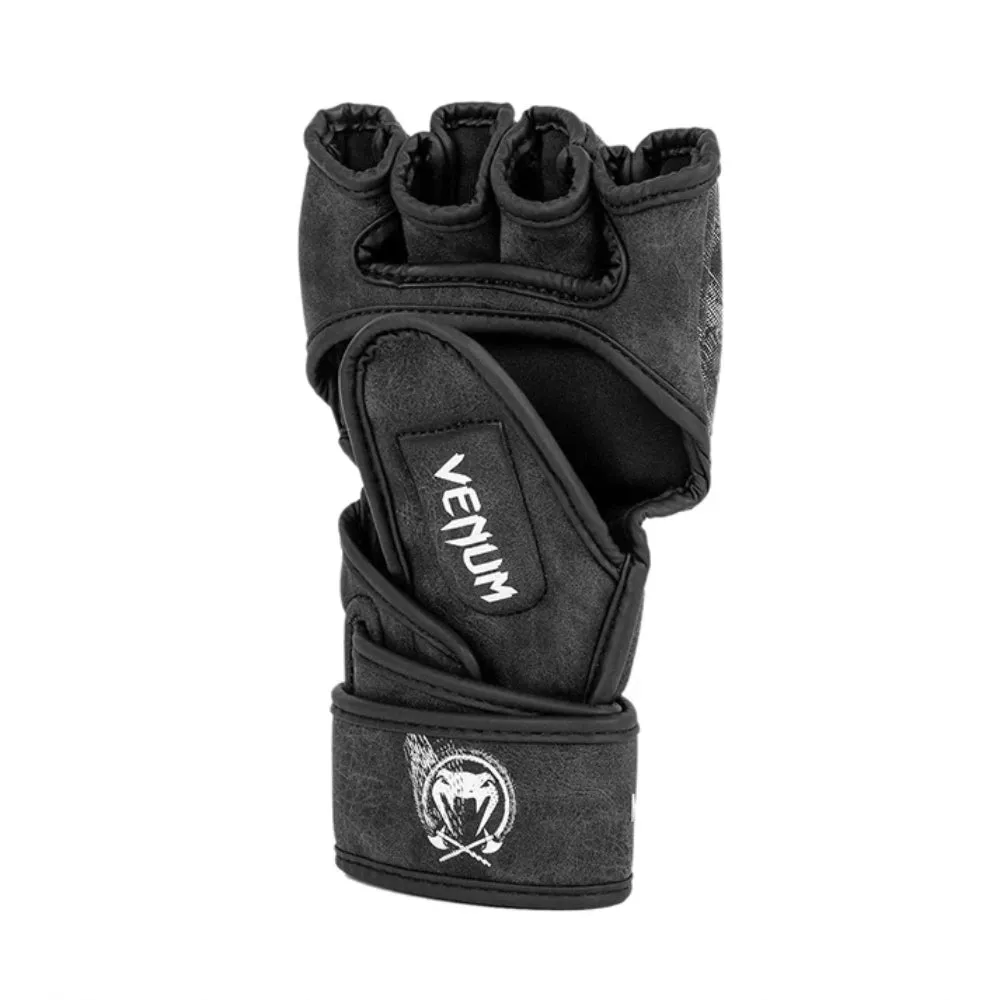 Venum GLDTR 4.0 MMA Gloves (Black/White)